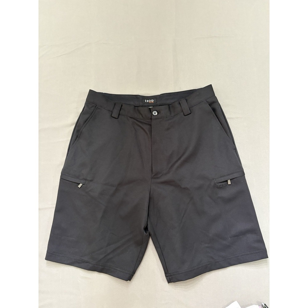 Izod XFG Men's Golf Extreme Function Cargo Black Shorts Size 33